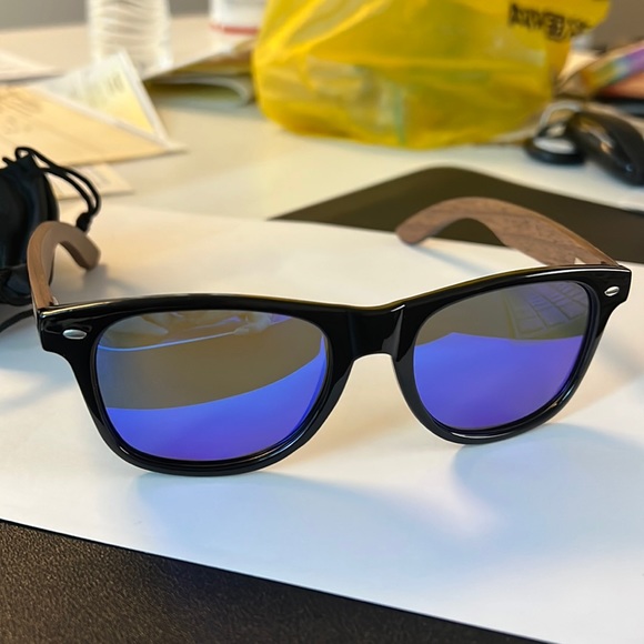 Sunglasses - Picture 1 of 5